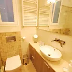 Gaudi Sdb Apartmán *